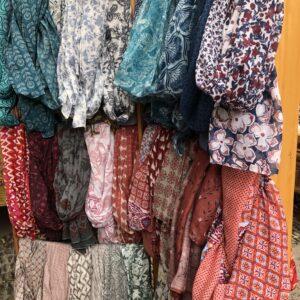 Foulards en coton et coton mélangé