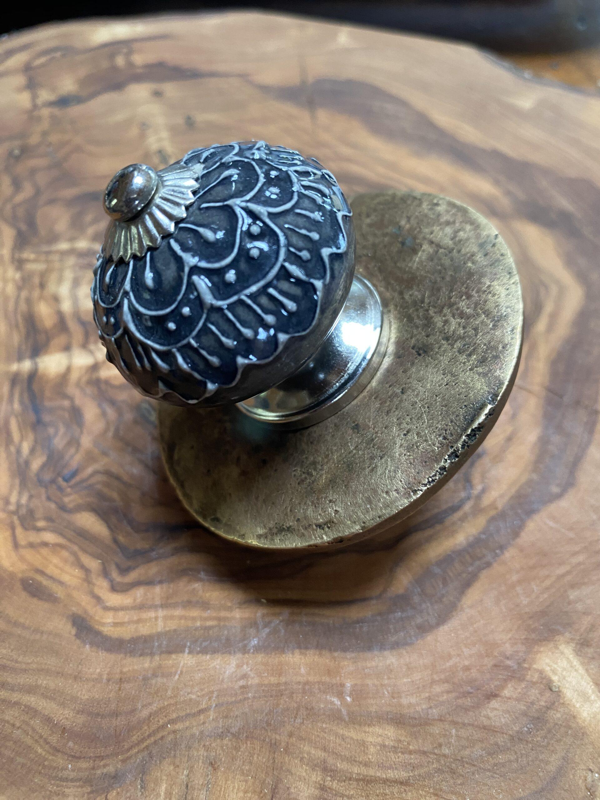 boutons de porte ceramique grand gris fonce 3