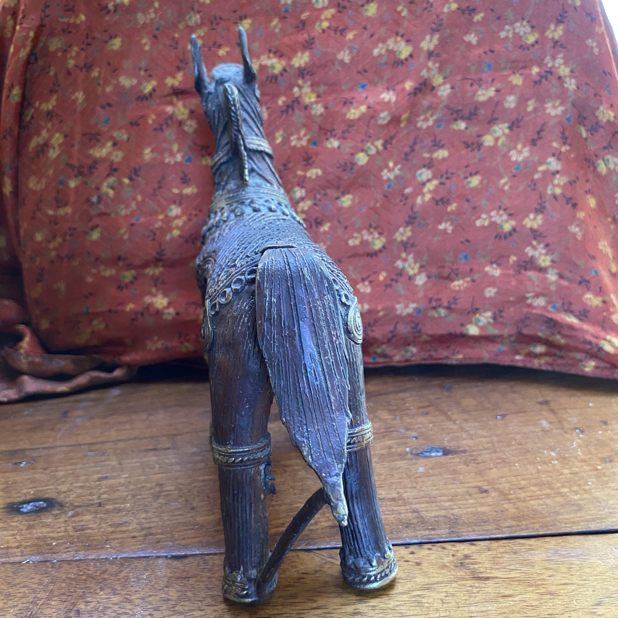 cheval tribal laiton 3