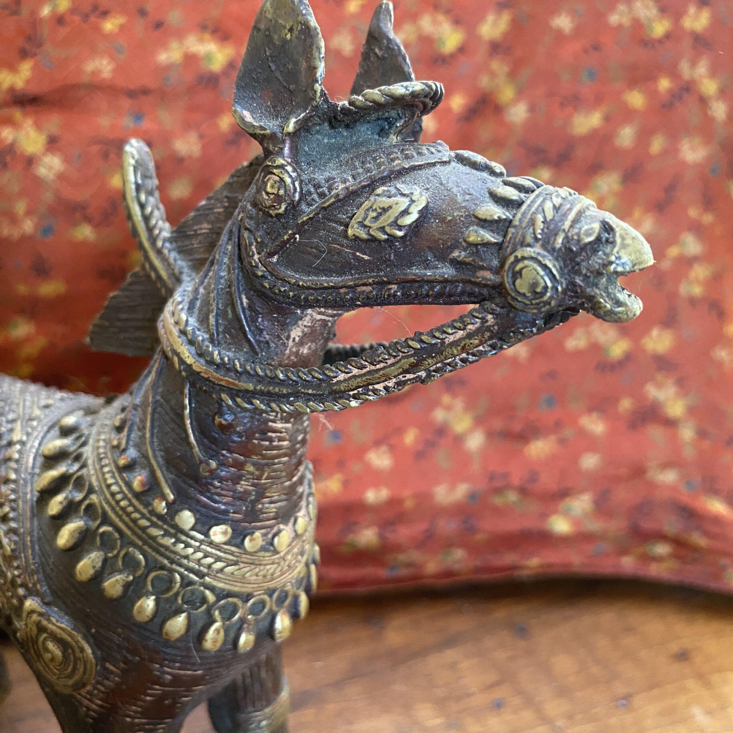 cheval tribal laiton 5