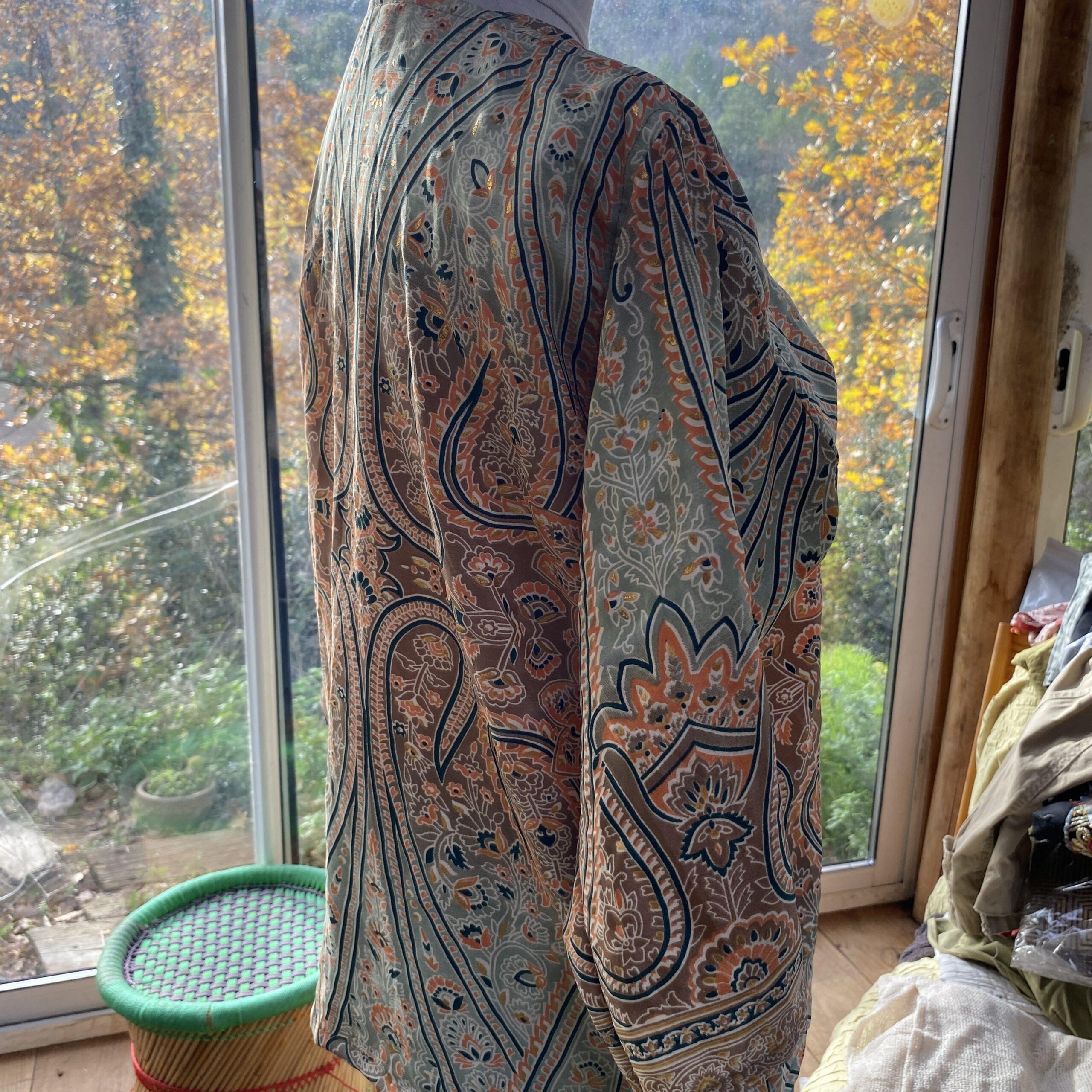 petit gilet polysilk vert et orange 3