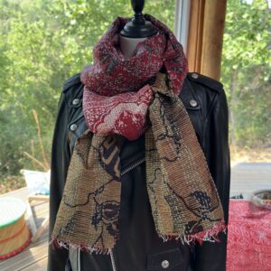 echarpe khanta beige noir et rouge 4