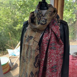 echarpe khanta beige noir et rouge 5