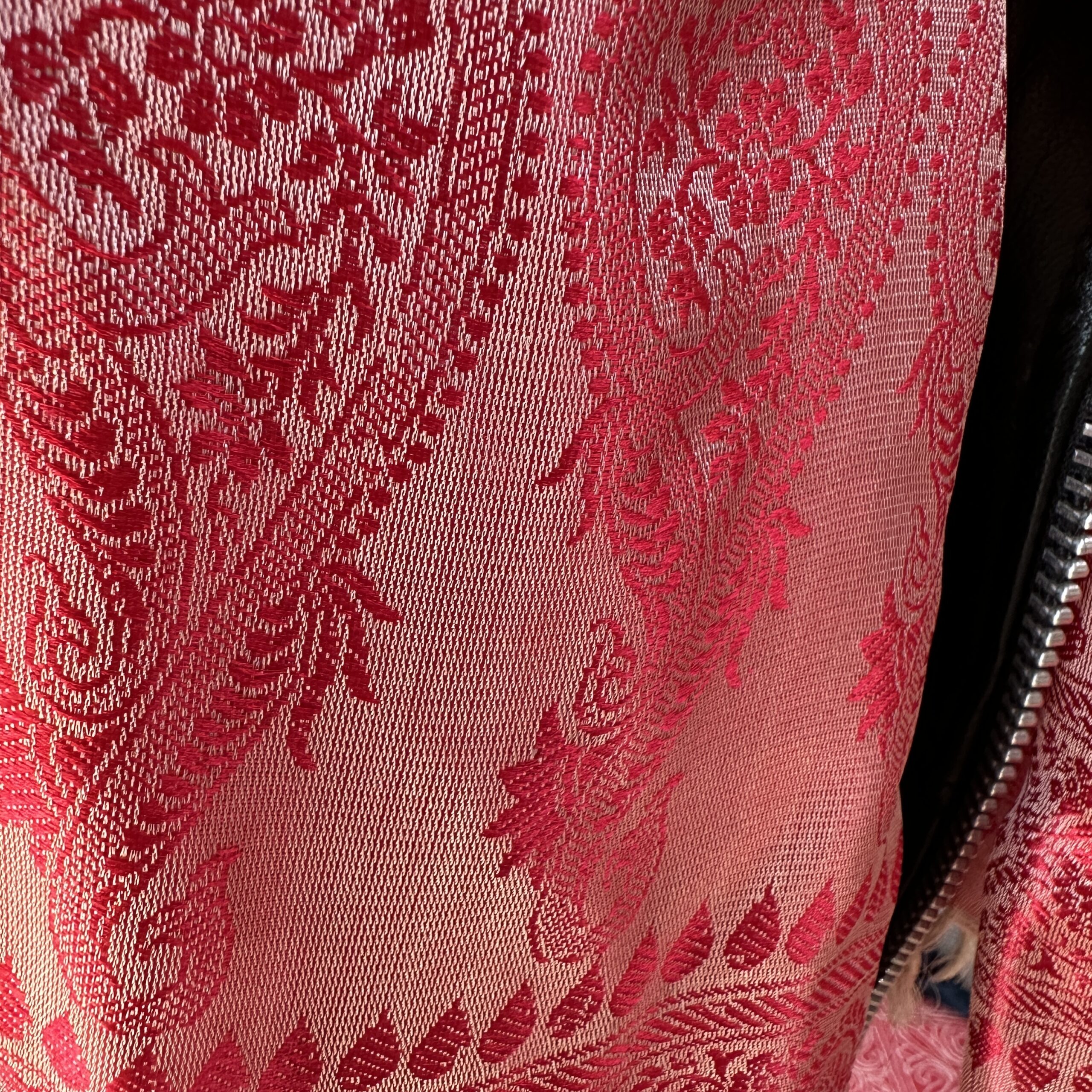 etole soie katan dore rouge 6