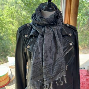 etole soie katan gris noir 3