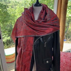 etole soie katan gris rouge 1